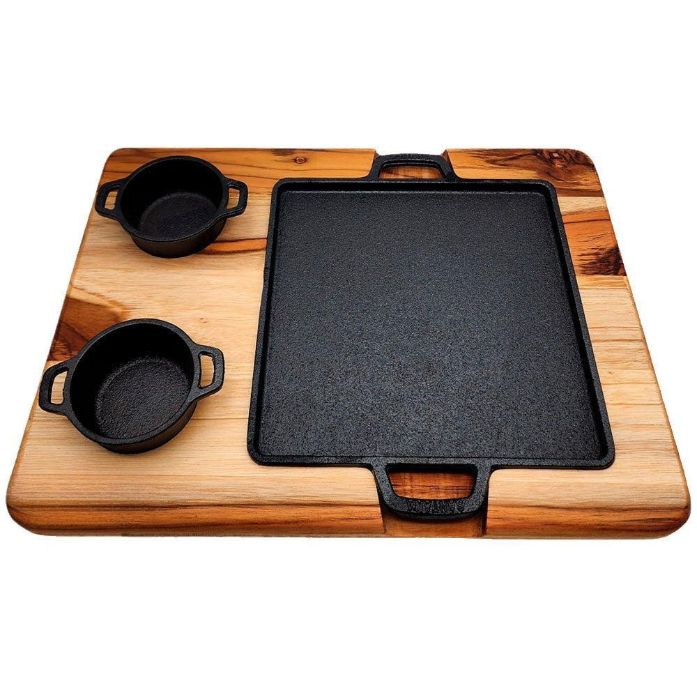 Tábua de Madeira com Chapa de Ferro Fundido e 2 Molheiras